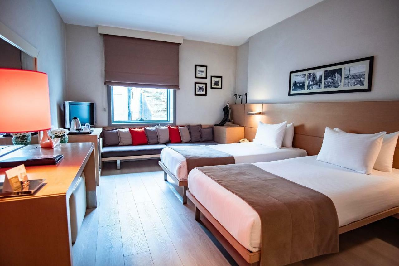 Best Western Eresin Hotels Taxim Истанбул Екстериор снимка